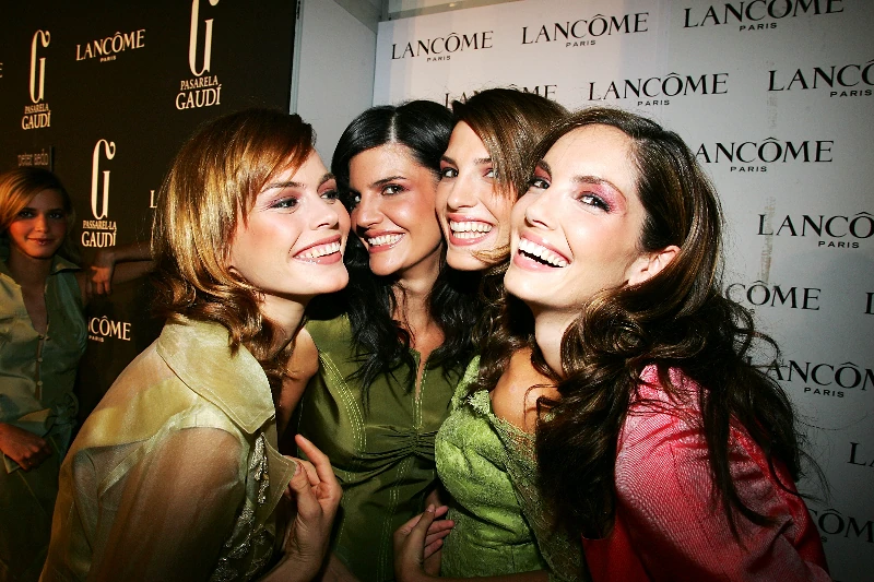 Photo by Jorge Andreu — backstage