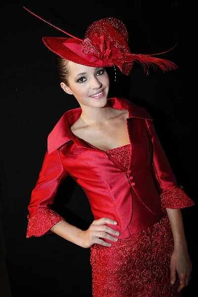 Photo by Jorge Andreu — backstage