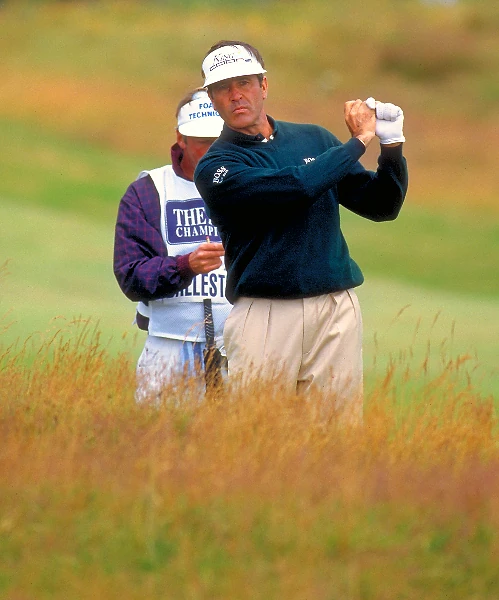 Photo by Jorge Andreu — golf