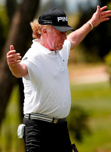 Photo by Jorge Andreu — golf