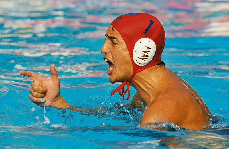 Photo by Jorge Andreu — natacion
