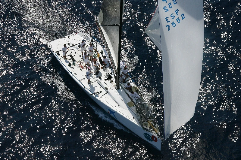Photo by Jorge Andreu — vela