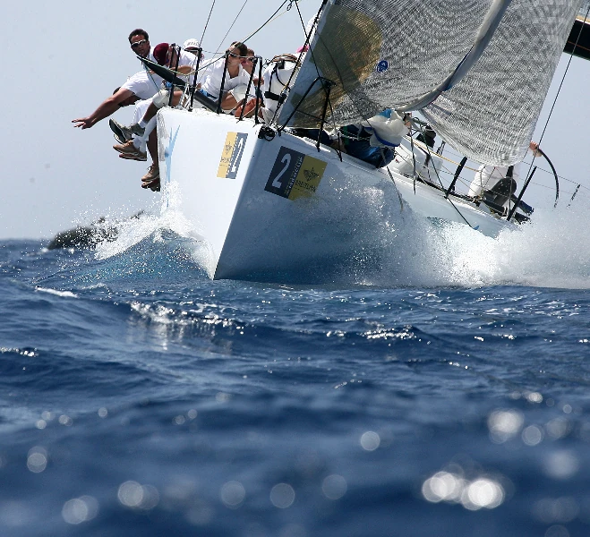 Photo by Jorge Andreu — vela