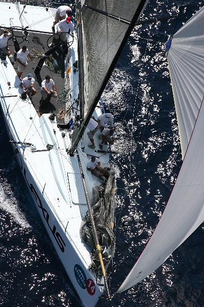 Photo by Jorge Andreu — vela