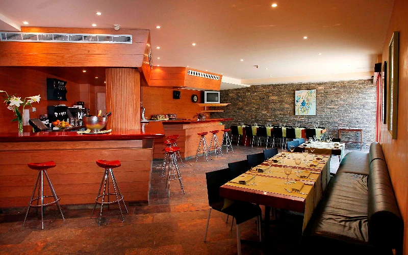 Photo by Jorge Andreu — interiores
