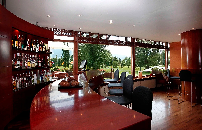 Photo by Jorge Andreu — interiores