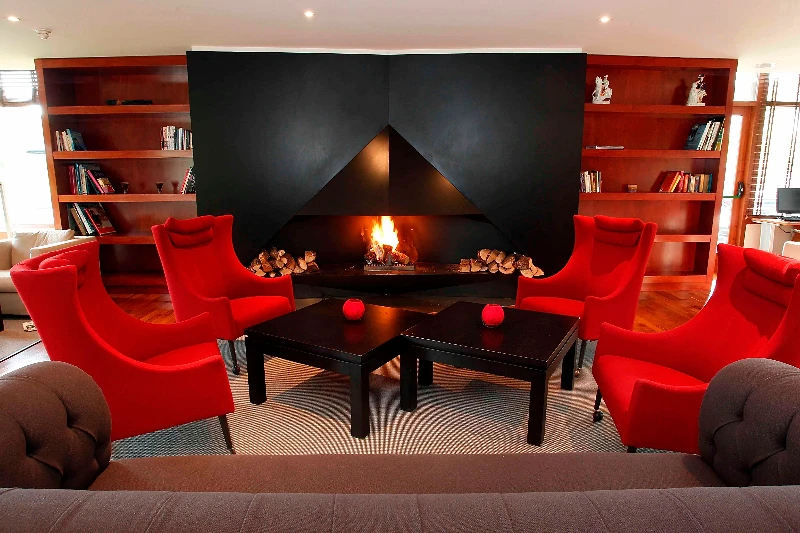 Photo by Jorge Andreu — interiores