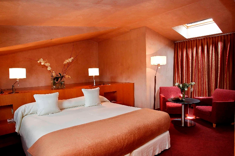 Photo by Jorge Andreu — interiores