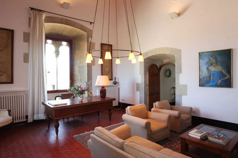 Photo by Jorge Andreu — interiores